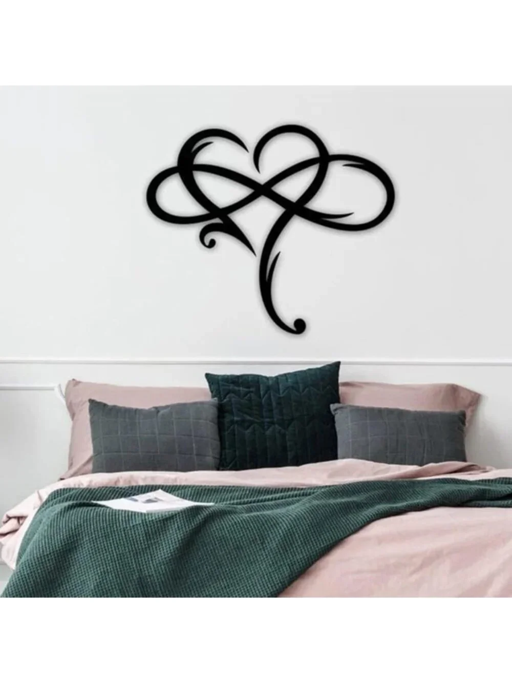 Unique Infinity Heart Metal Wall Art Decor - Love Sign for Home & Wedding